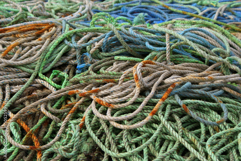 coloured ropes
