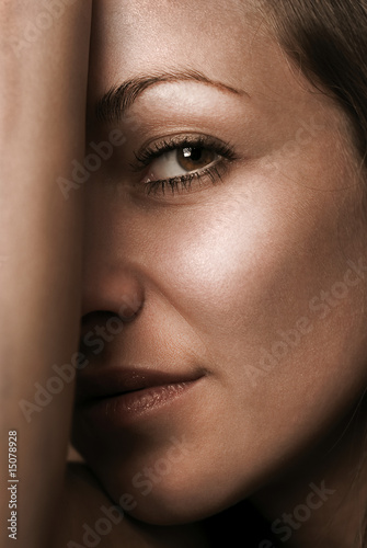 tempting look