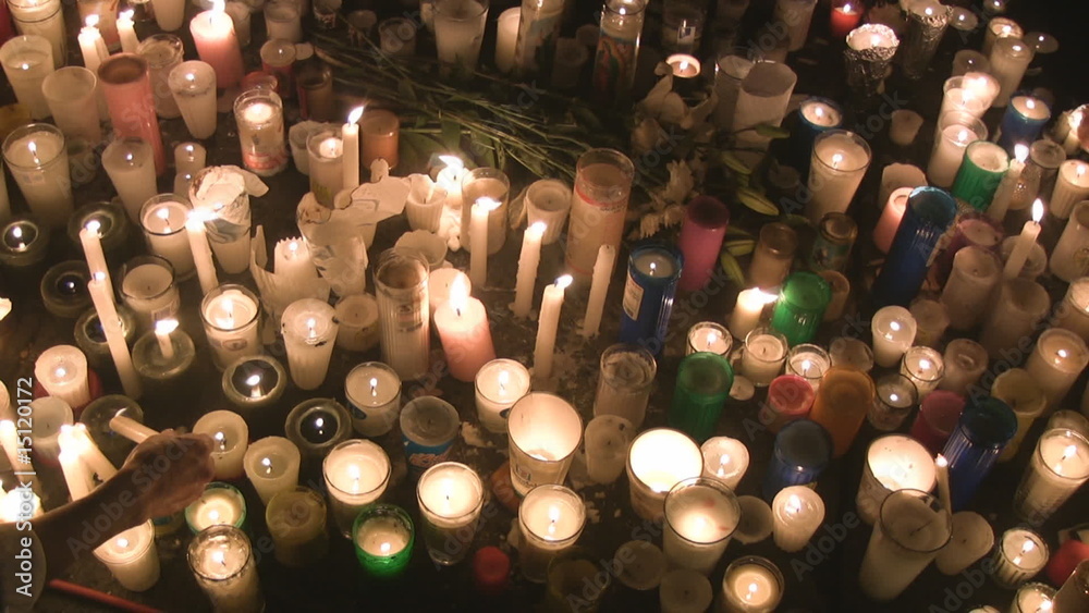 Veladoras encendidas