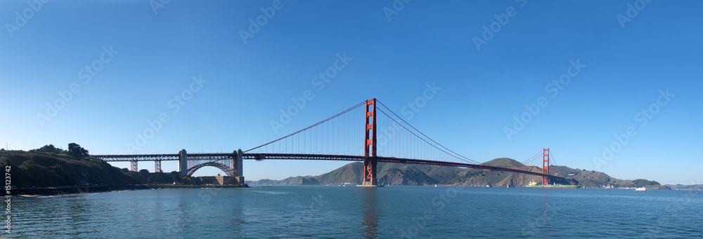 Obraz premium Panorama of Golden Gate Bridge in San Francisco