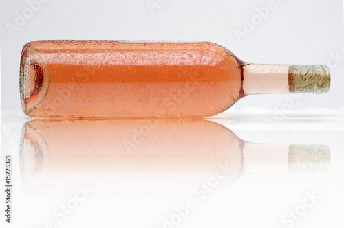 bouteille de rosé photo