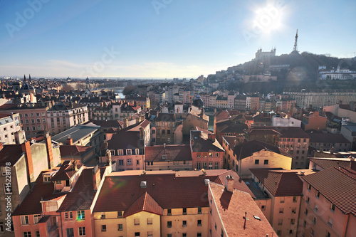 toîts croix rousse vue de fourvière vieux lyon soleil couchant photo