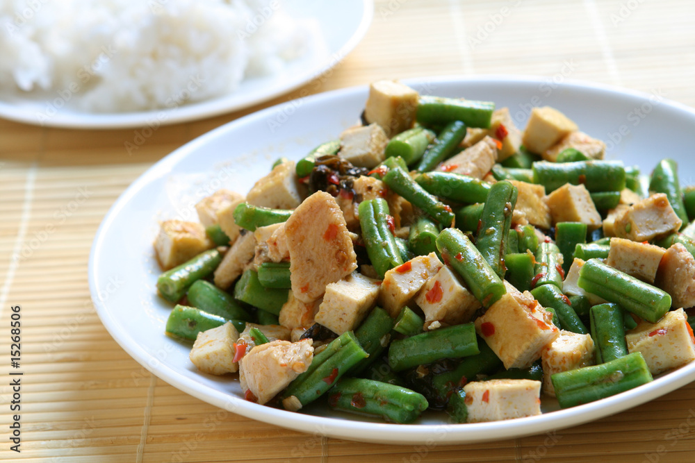 Spicy Basil Green Beans and Tofu Spicy Basil Green Beans and Tofu