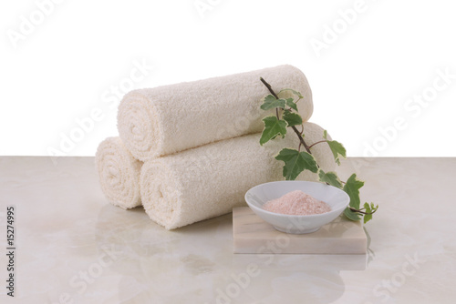 towels and rose salt