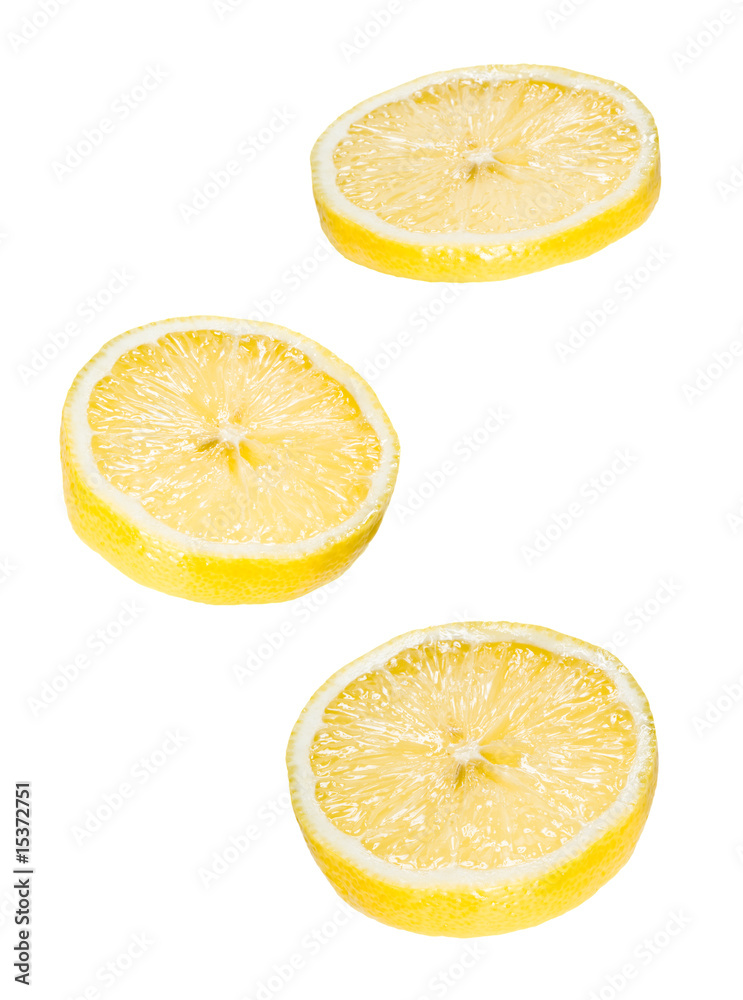 3 Isolierte  Zitronenscheiben