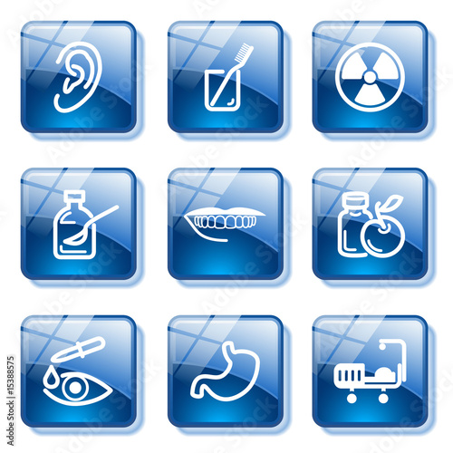 Blue glass button 15