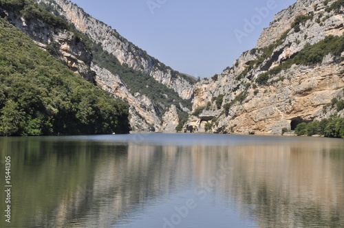 Fototapeta Naklejka Na Ścianę i Meble -  Cañón del río Ebro