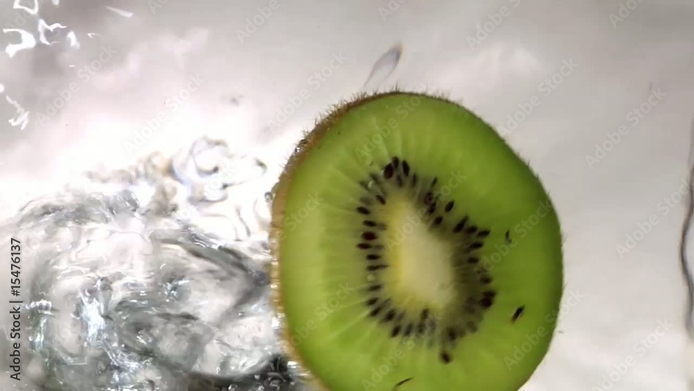 cocktail con kiwi