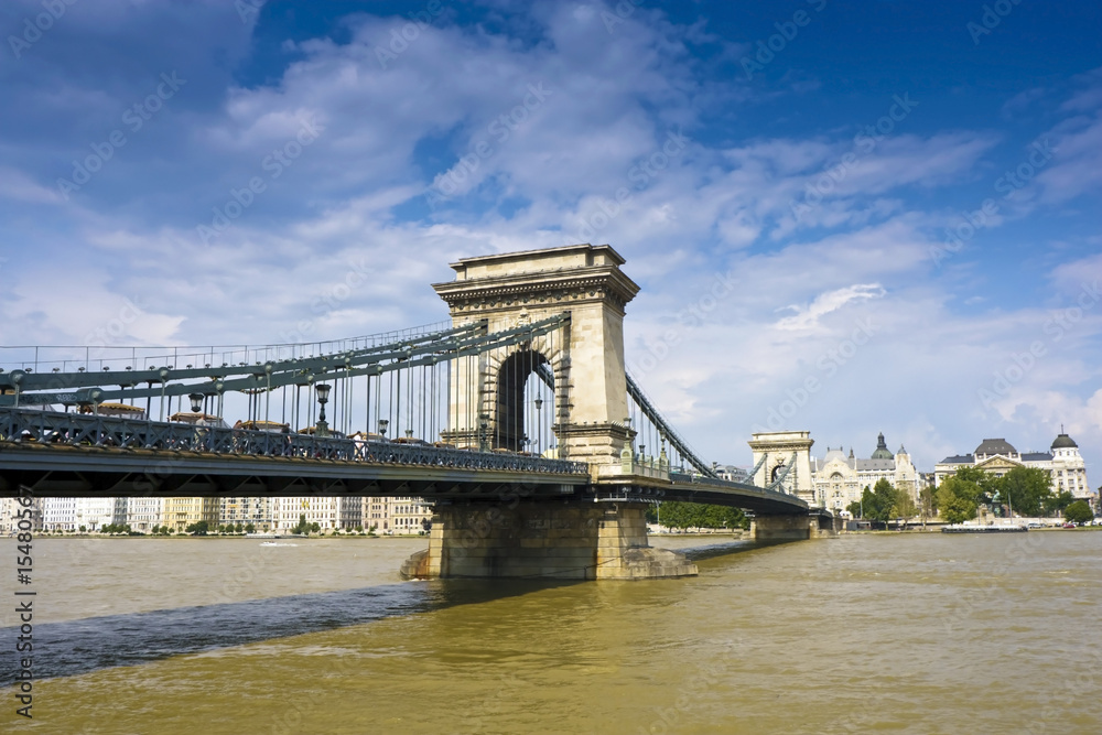 Obraz premium Bridge on the Danube