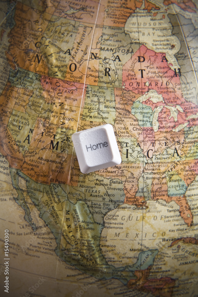 Fototapeta premium Home key on an earth globe
