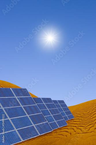 Solarzellen in der Wüste