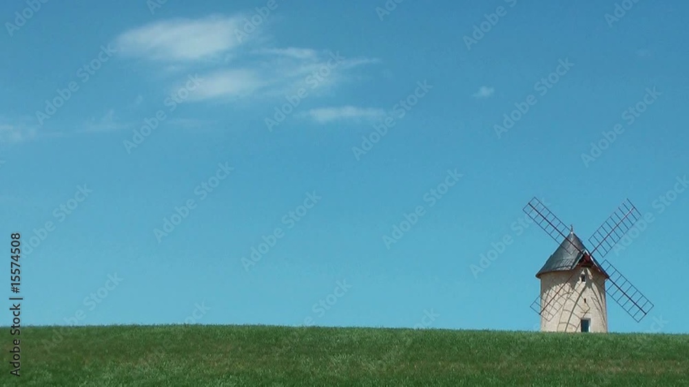 Ciel et moulin