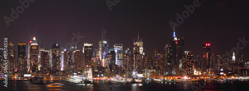 New York - Night skyline © Marco