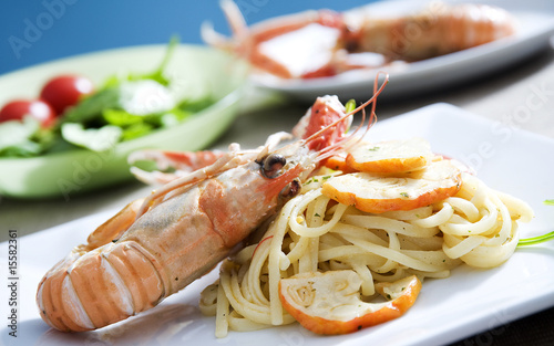 spaghetti with shrimps and shrimps