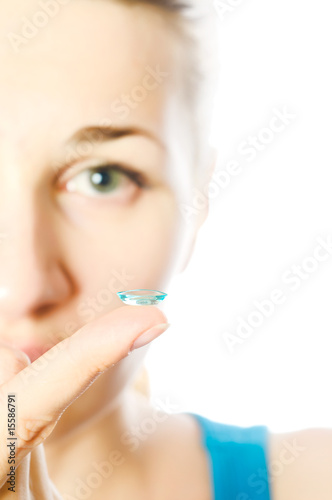 Contact lenses for eyes