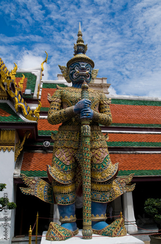 Thai guardian statue