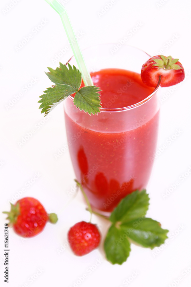 erdbeereshake erdbeereshake
