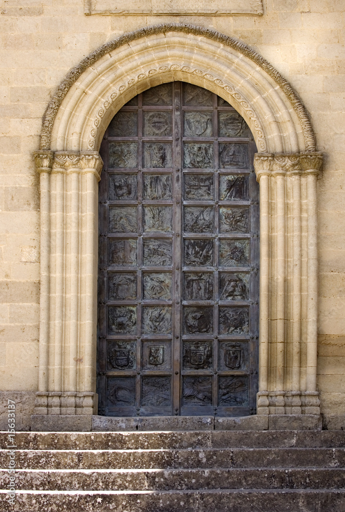 Fototapeta premium Portale della Basilica di San Leone, Assoro