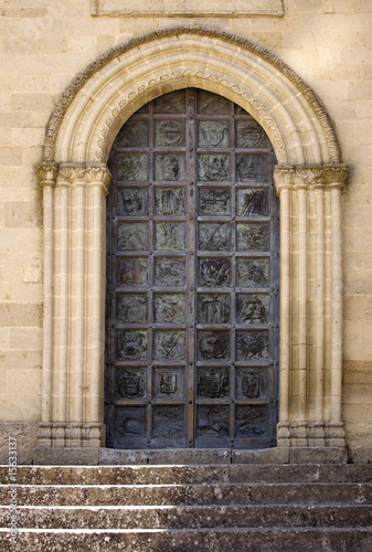 Portale della Basilica di San Leone, Assoro © bepsphoto