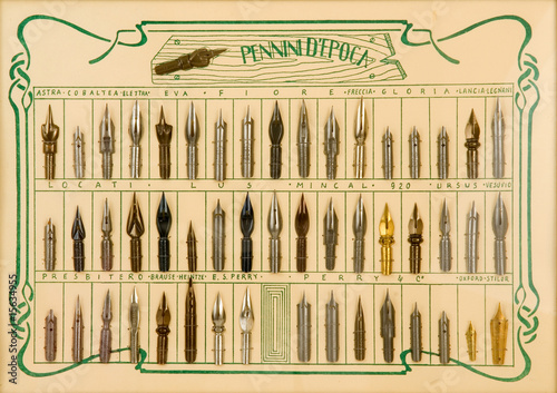 SALESMAN 'S SAMPLE OF PENS