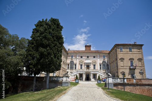 Castello reale di Govone photo