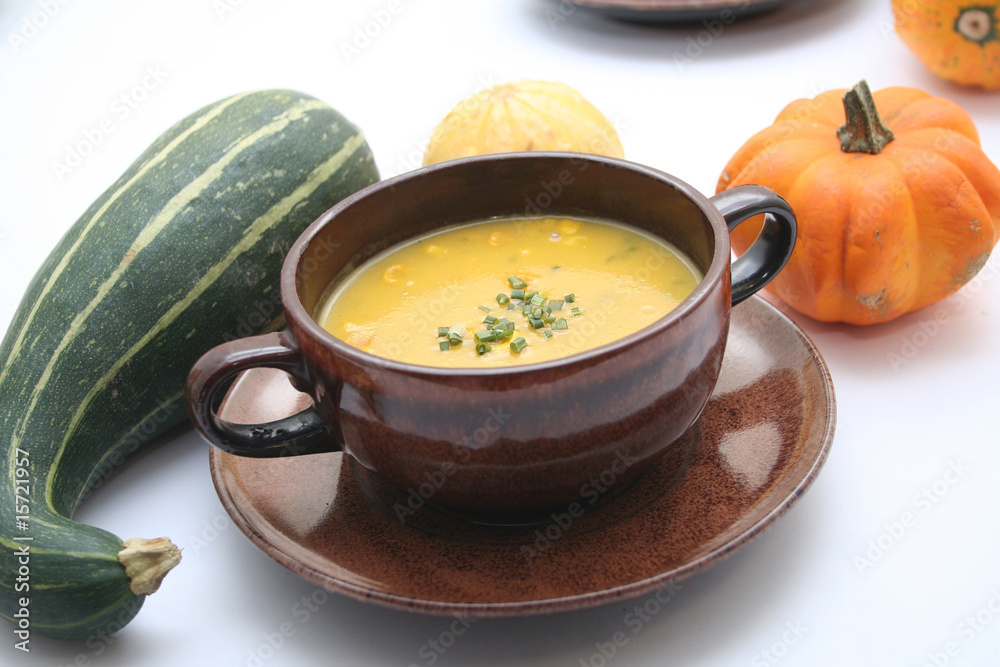 Kürbissuppe mit Mais Kürbissuppe mit Mais