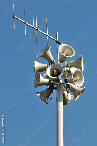 Outside spikers