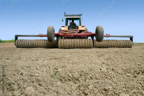 Agriculture tracteur environnement terre