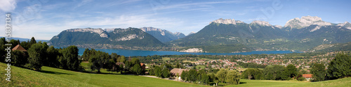 Fototapeta Panorama nad jeziorem Annecy
