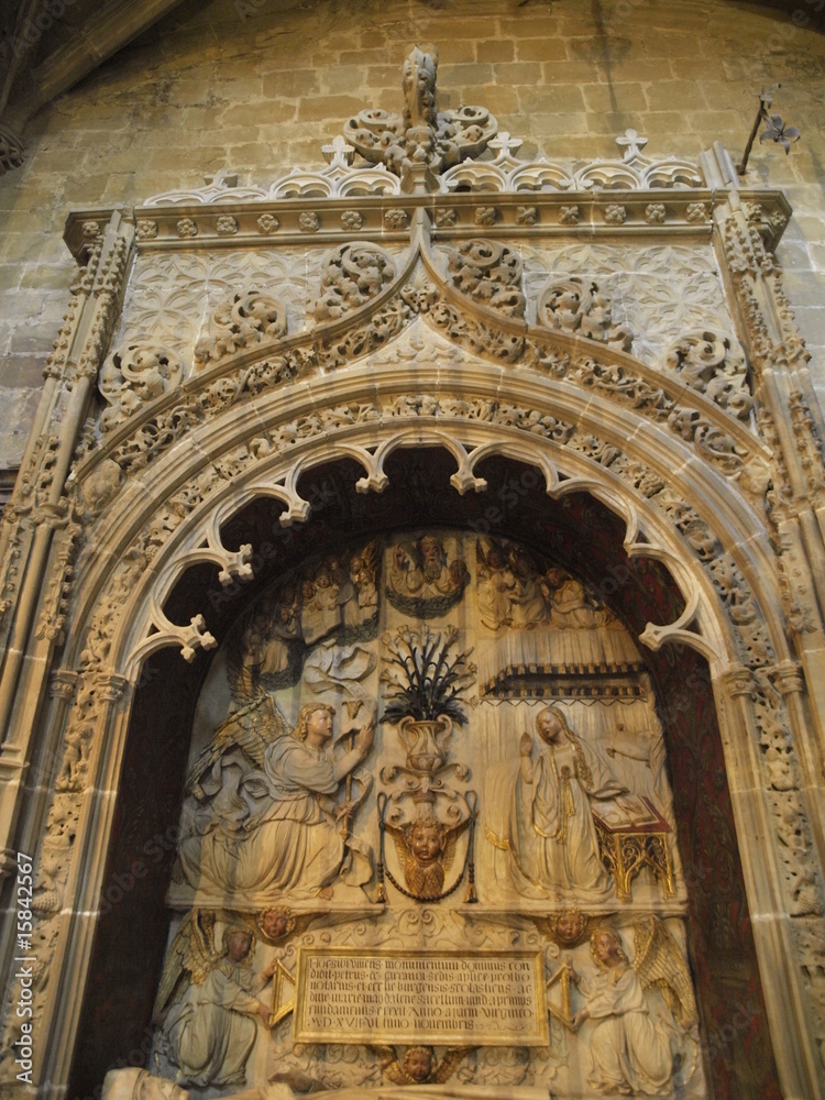 Arco gotico en la catedral de Santo Domingo de la Calzada