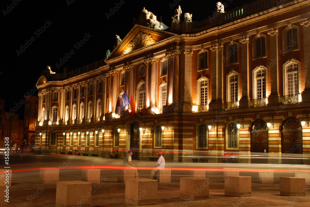 Le Capitole de Toulouse de nuit