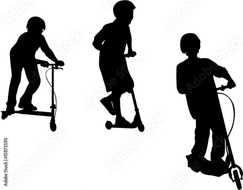 PATINETTES A ROULETTES