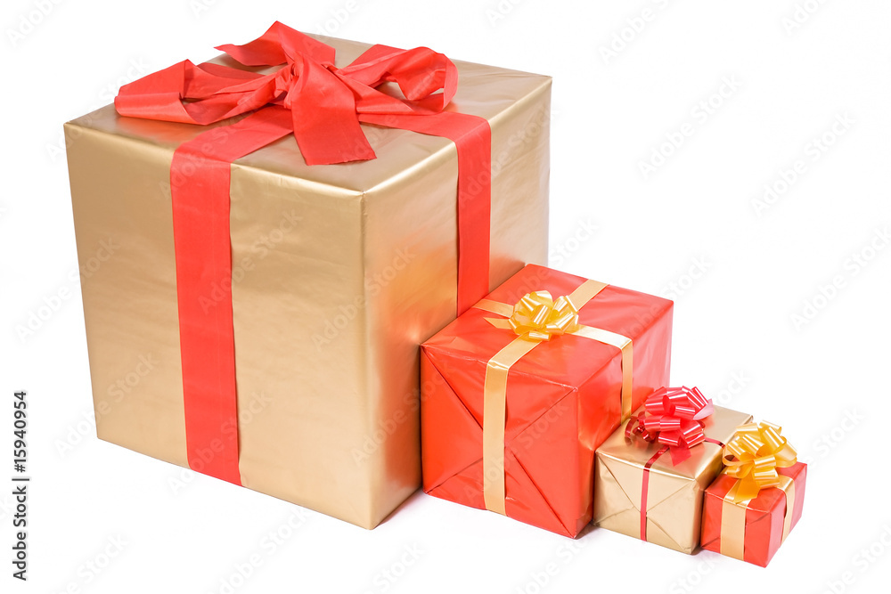 Fototapeta premium Christmas box isolated on white background