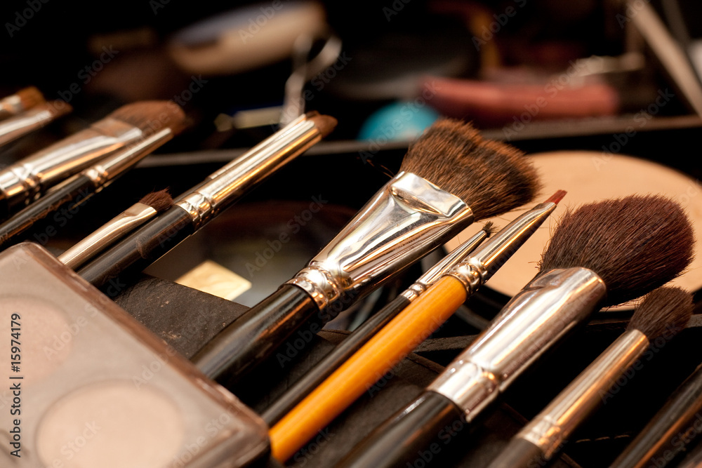 different kinds of makeup brush different kinds of makeup brush