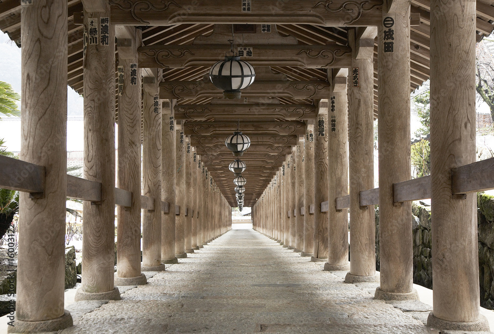 奈良長谷寺登廊