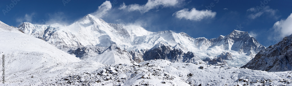 Fototapeta Cho Oyu mountain panorama, Himalayas, Nepal