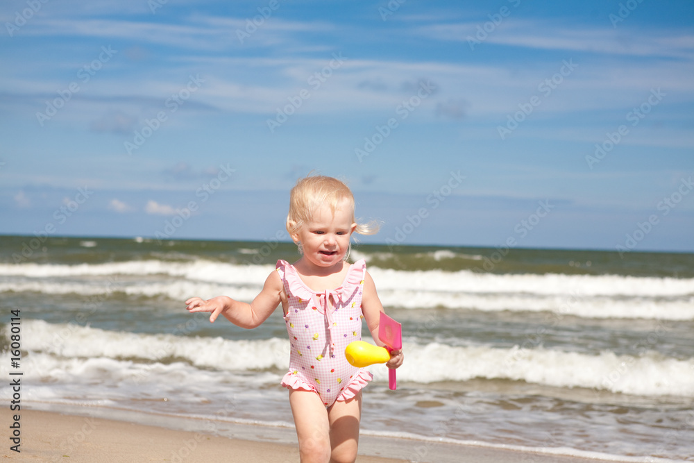 child on the beach child on the beach