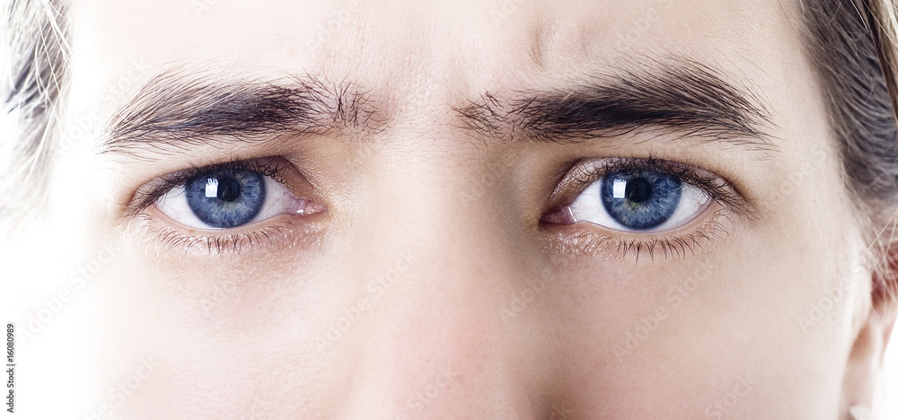eyes eyes
