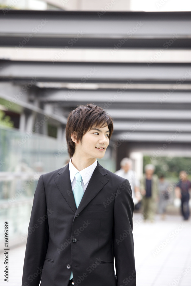 新入社員の男性 新入社員の男性