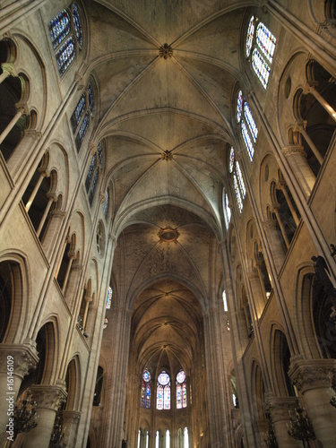 Interior de la catedral de Paris