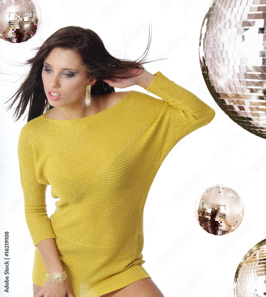 Naklejka premium sexy showgirl over mirror ball background