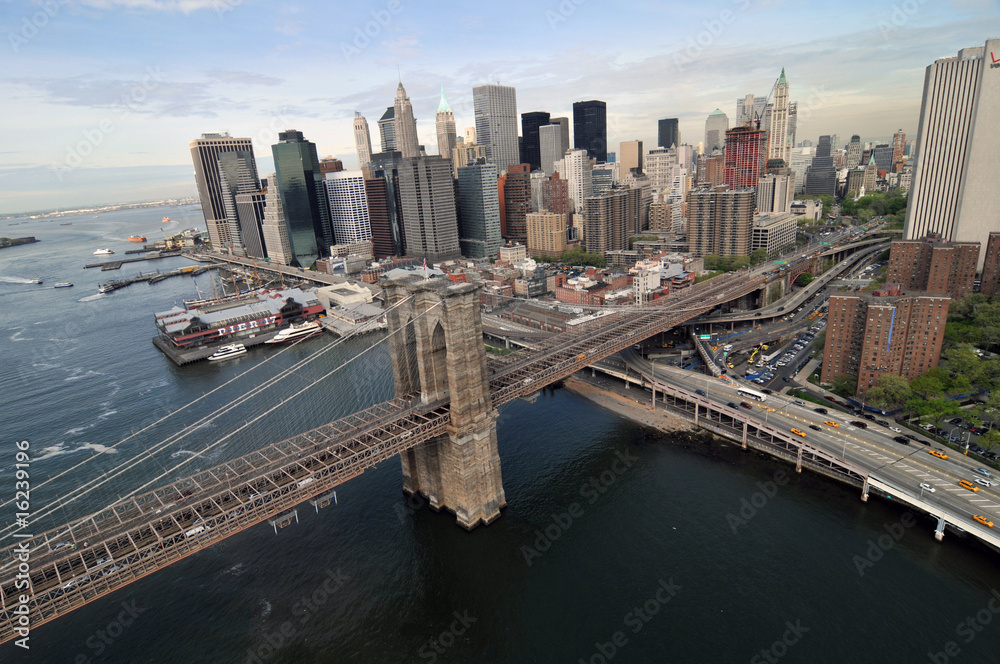 Naklejka premium Most Brooklyński i dolny Manhattan
