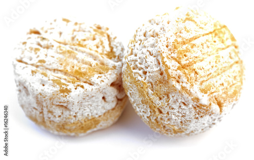 deux crottins de Chavignol photo