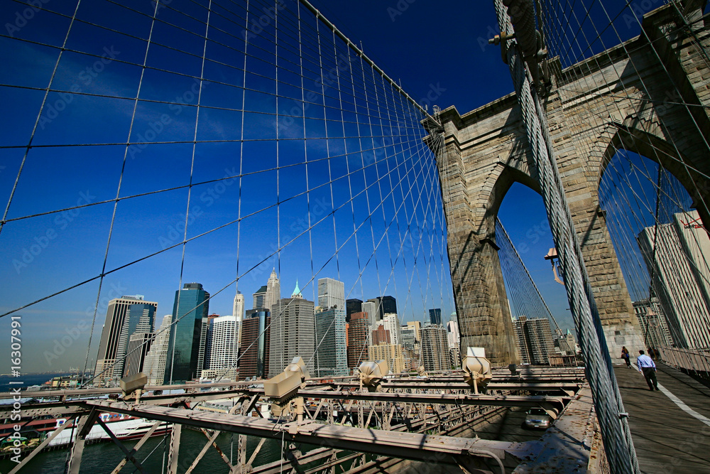 Obraz premium Brooklyn Bridge and Manhattan