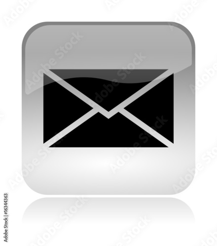 E-mail glossy icon