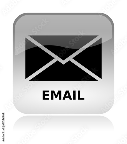 E-mail glossy icon