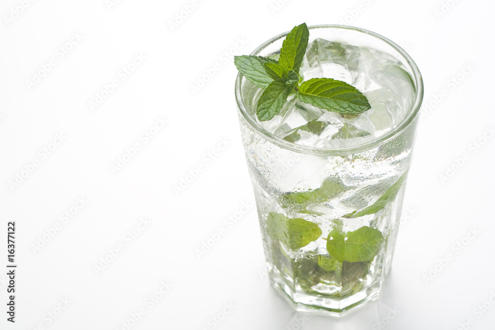 mojito cool cuban cocktail ice lime mint mojito cool cuban cocktail ice lime mint