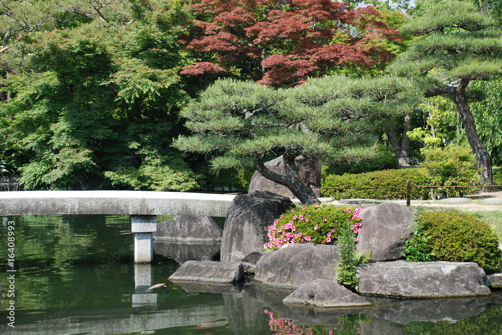 Naklejka premium Bridge at Koko-En Gardens