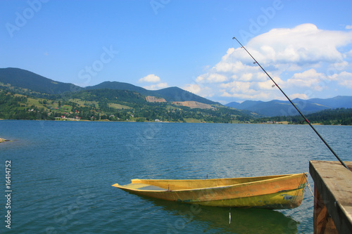 Boot und Angelrute