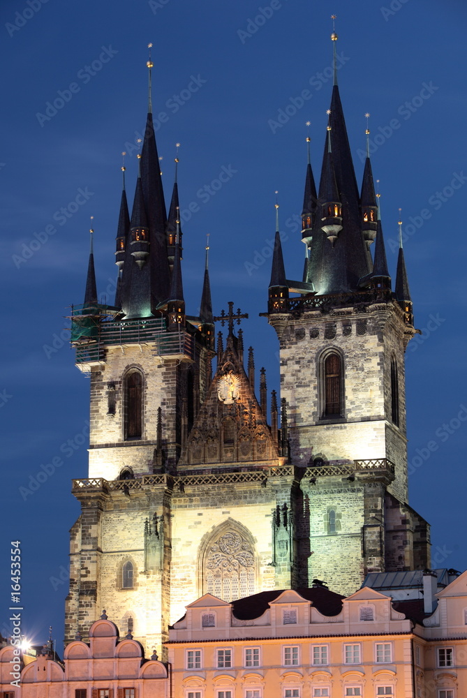 Fototapeta premium Tynsky church in Prague, Czech republic..